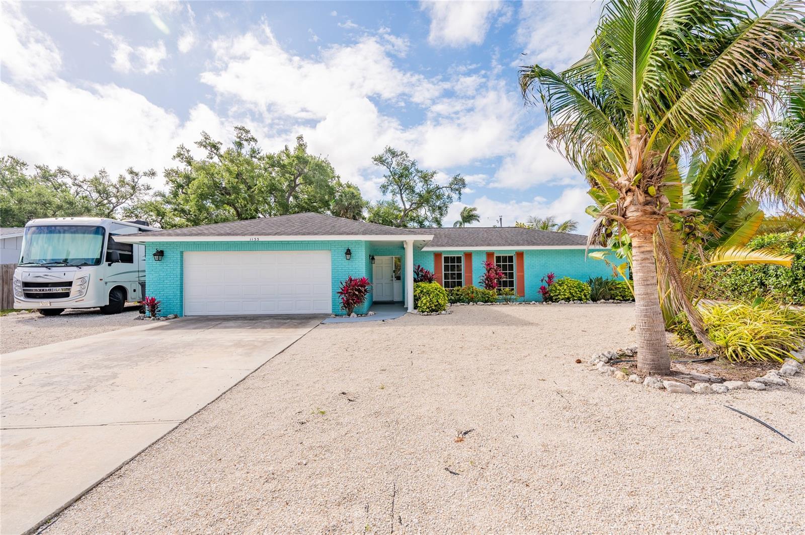 1133 Montezuma, Bradenton, FL 34209