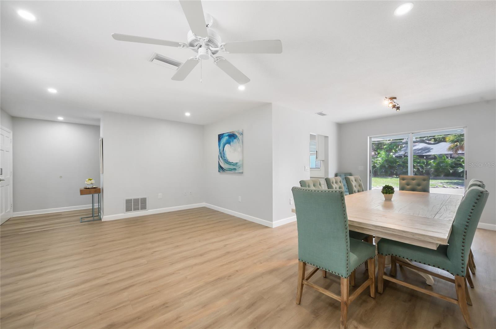 1133 Montezuma, Bradenton, FL 34209