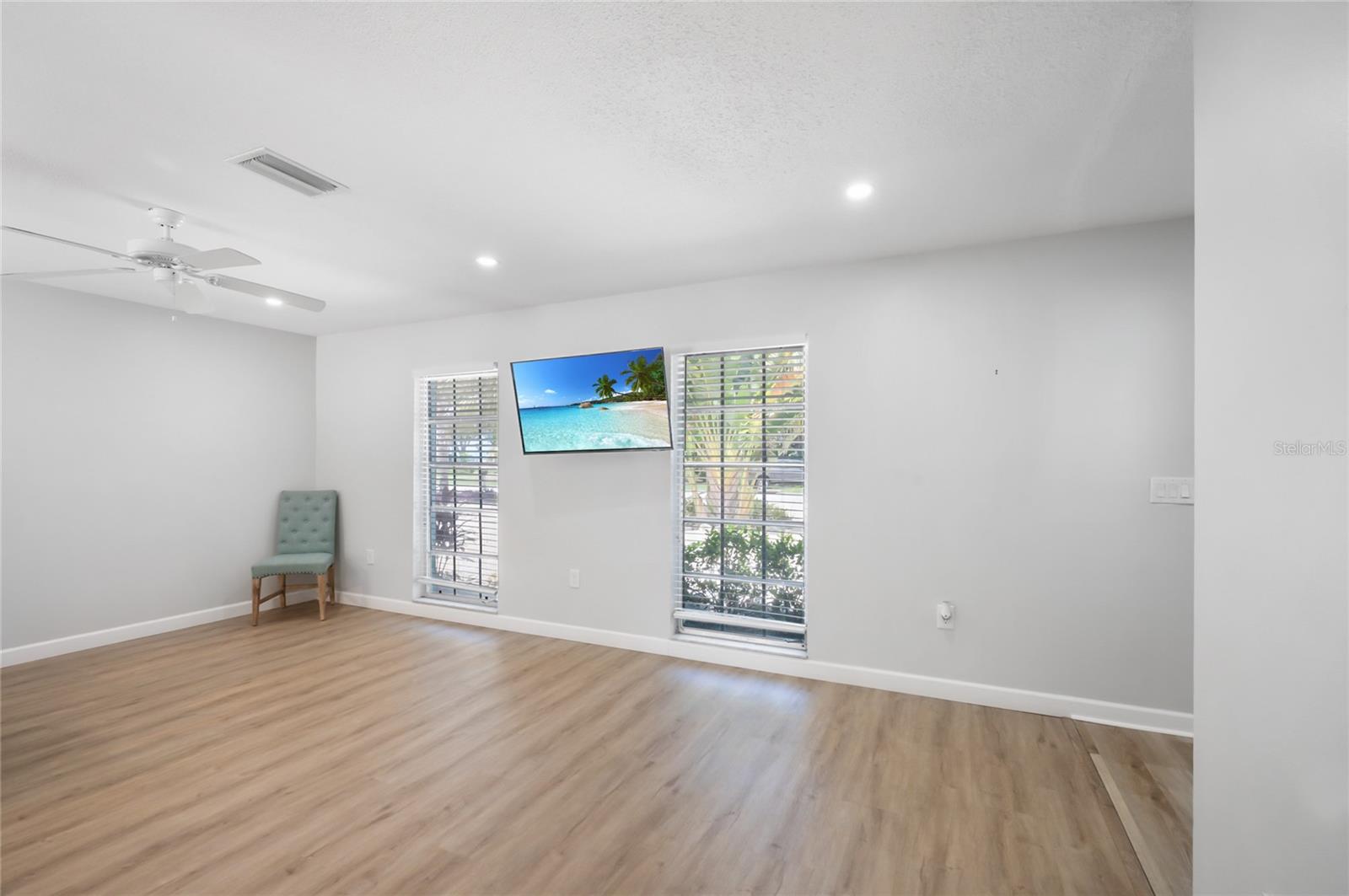 1133 Montezuma, Bradenton, FL 34209