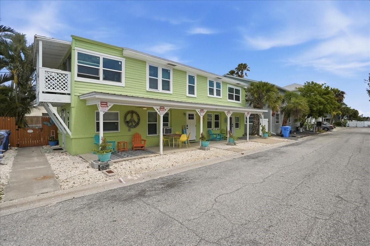 130 86th, Treasure Island, FL 33706