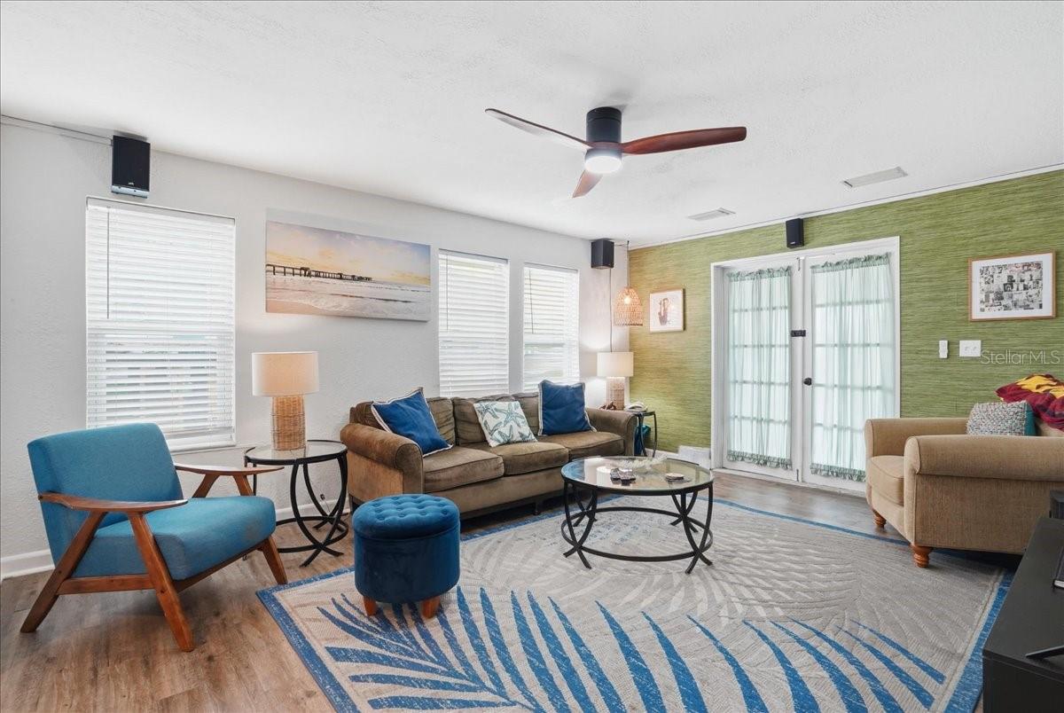 130 86th, Treasure Island, FL 33706