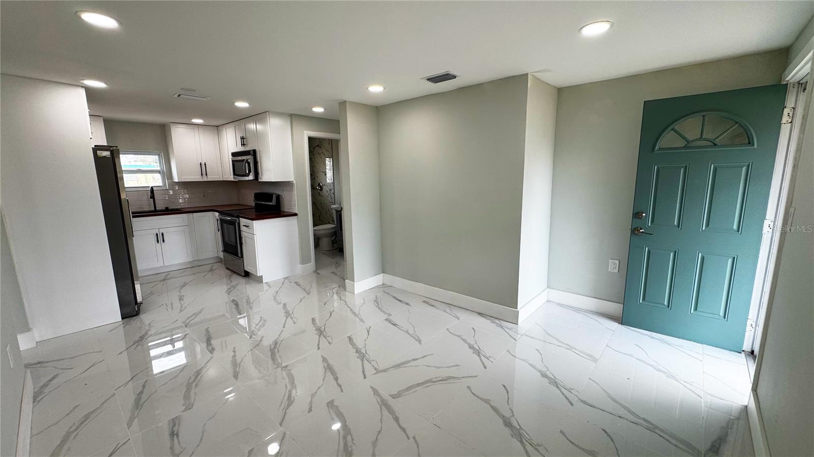 130 Virginia, Englewood, FL 34223