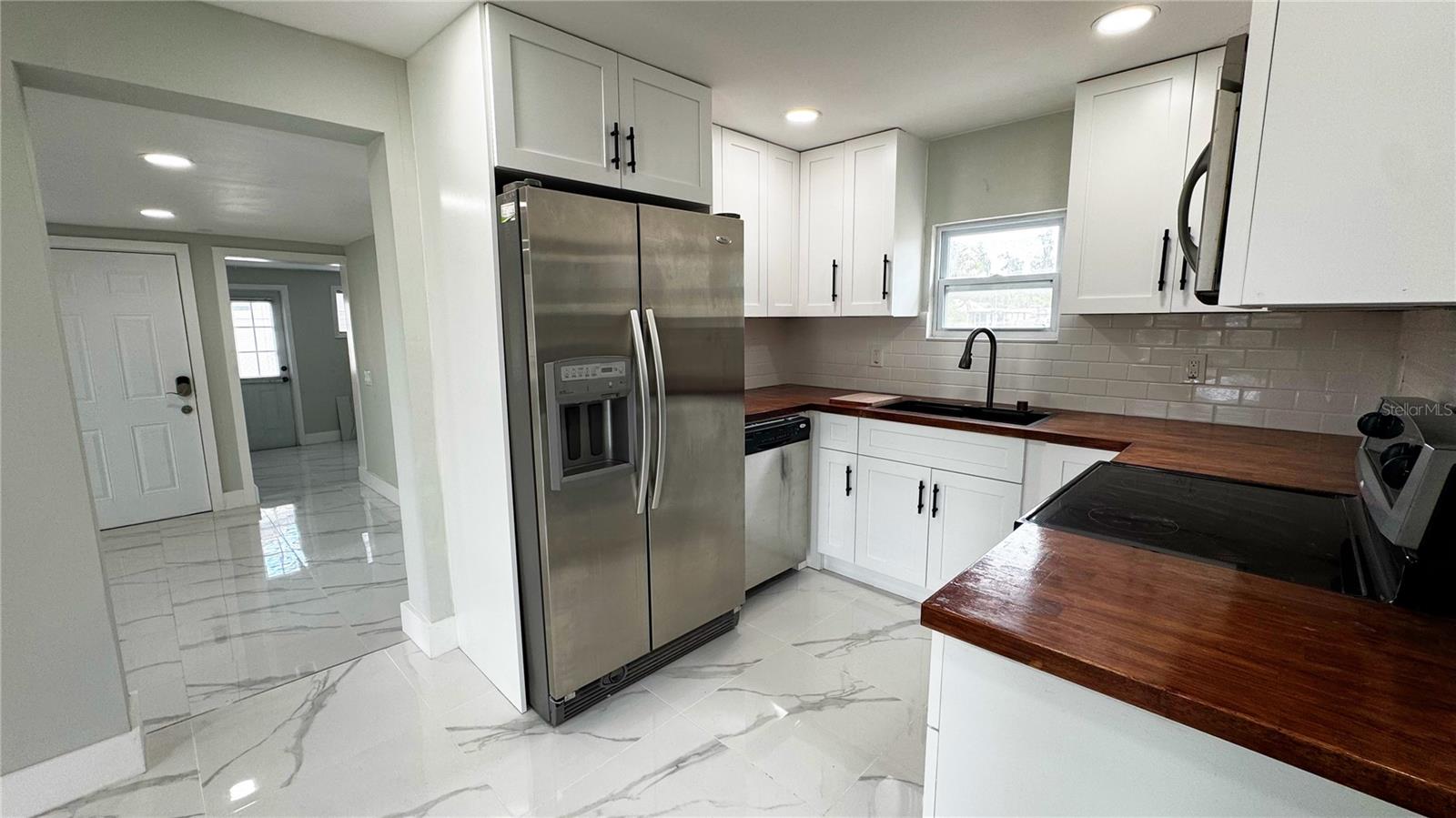 130 Virginia, Englewood, FL 34223