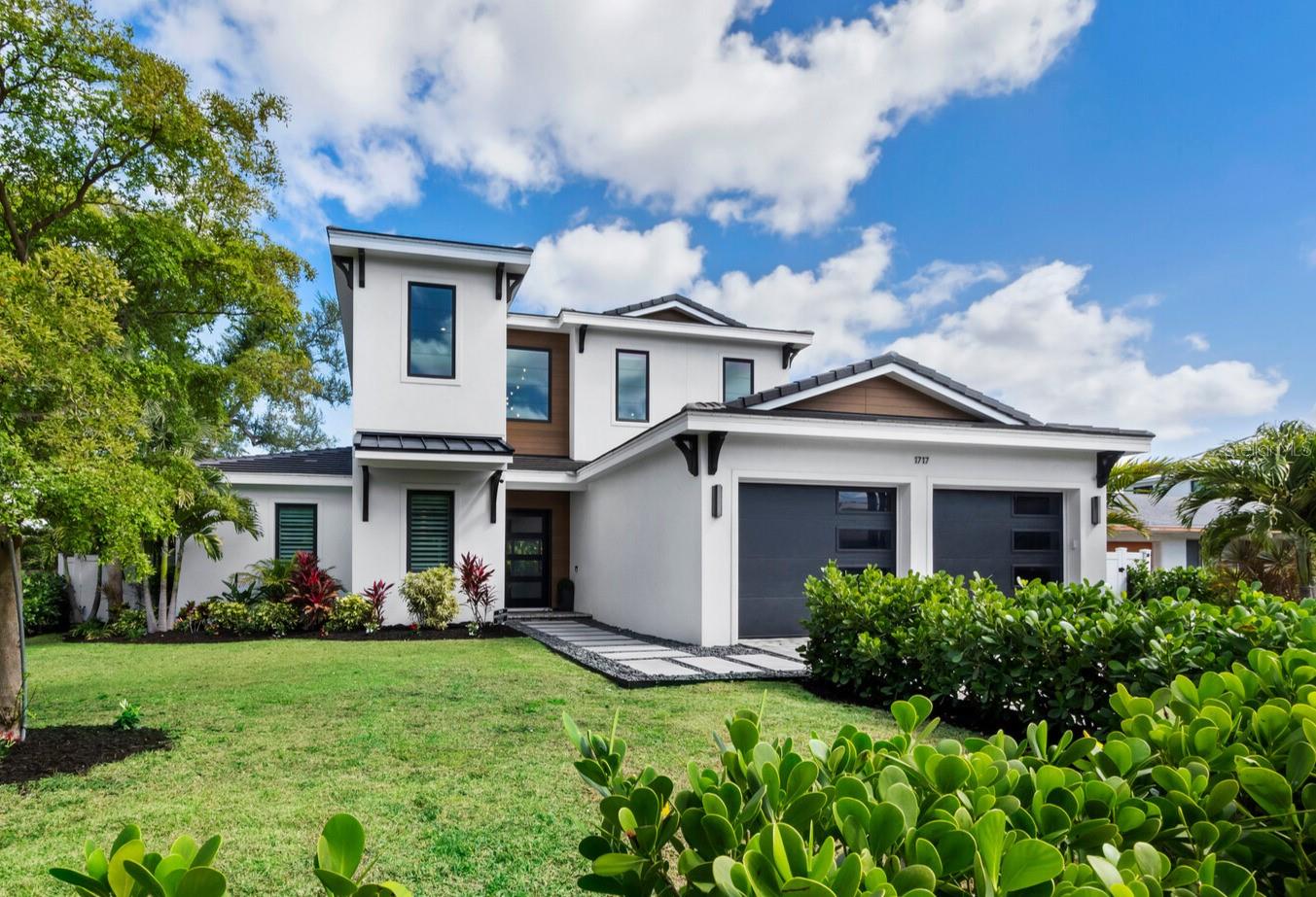 1717 Alta Vista, Sarasota, FL 34236