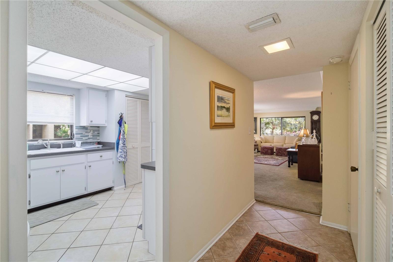 1400 Barcarrota Unit 201, Bradenton, FL 34205