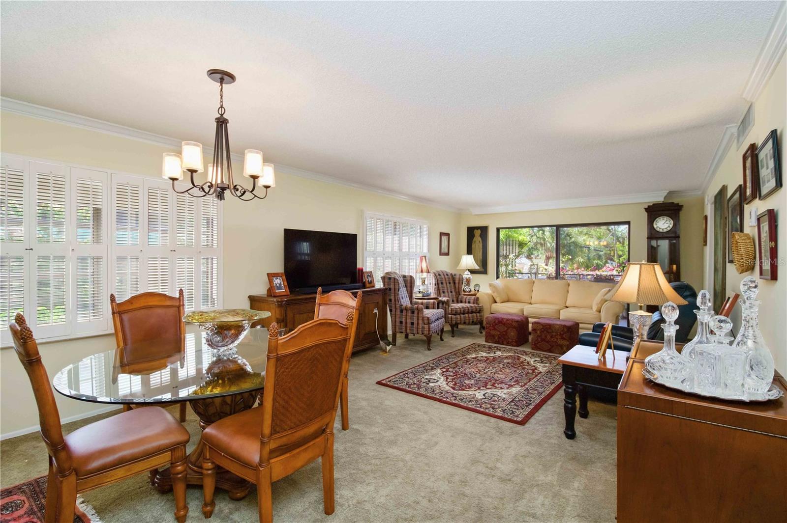 1400 Barcarrota Unit 201, Bradenton, FL 34205