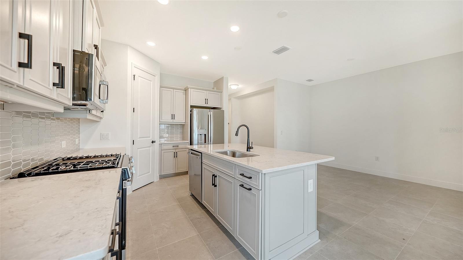 17682 Sylvester, Venice, FL 34293
