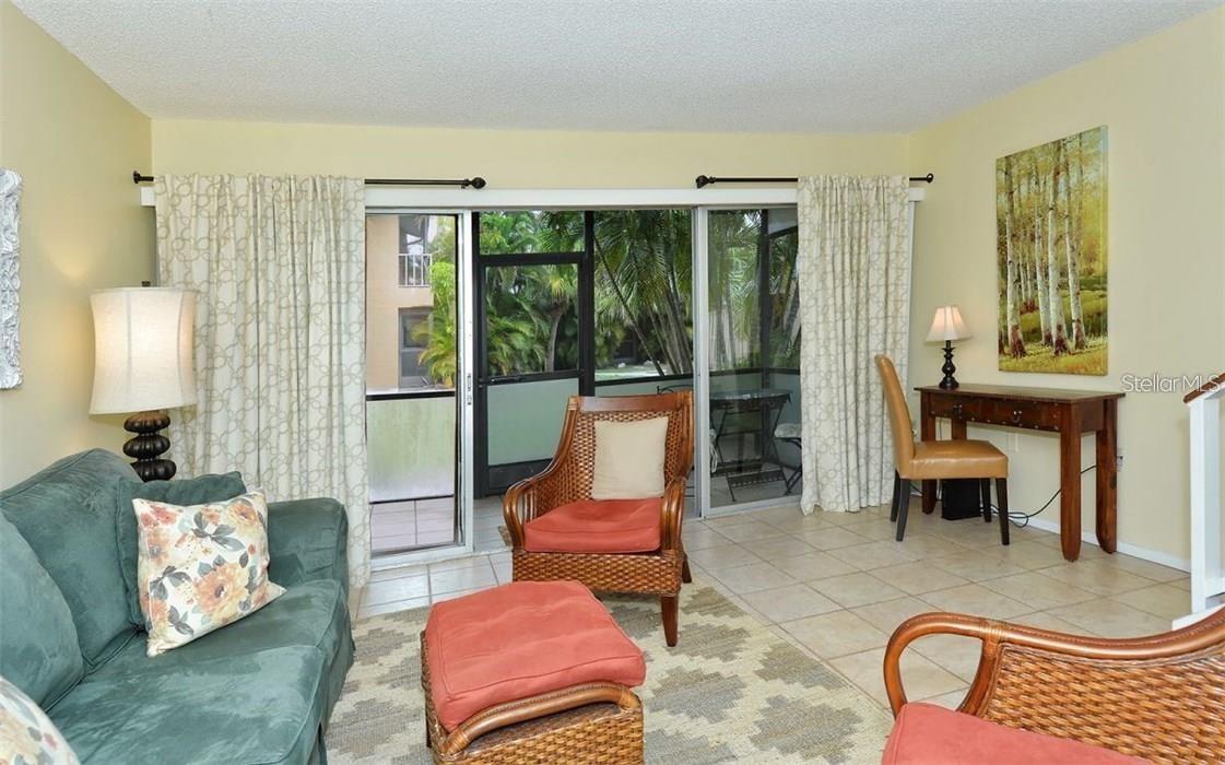 2946 Clark Unit 2946, Sarasota, FL 34231