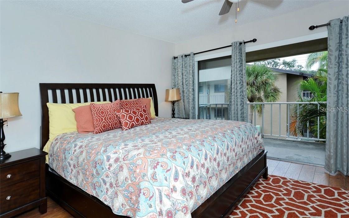 2946 Clark Unit 2946, Sarasota, FL 34231