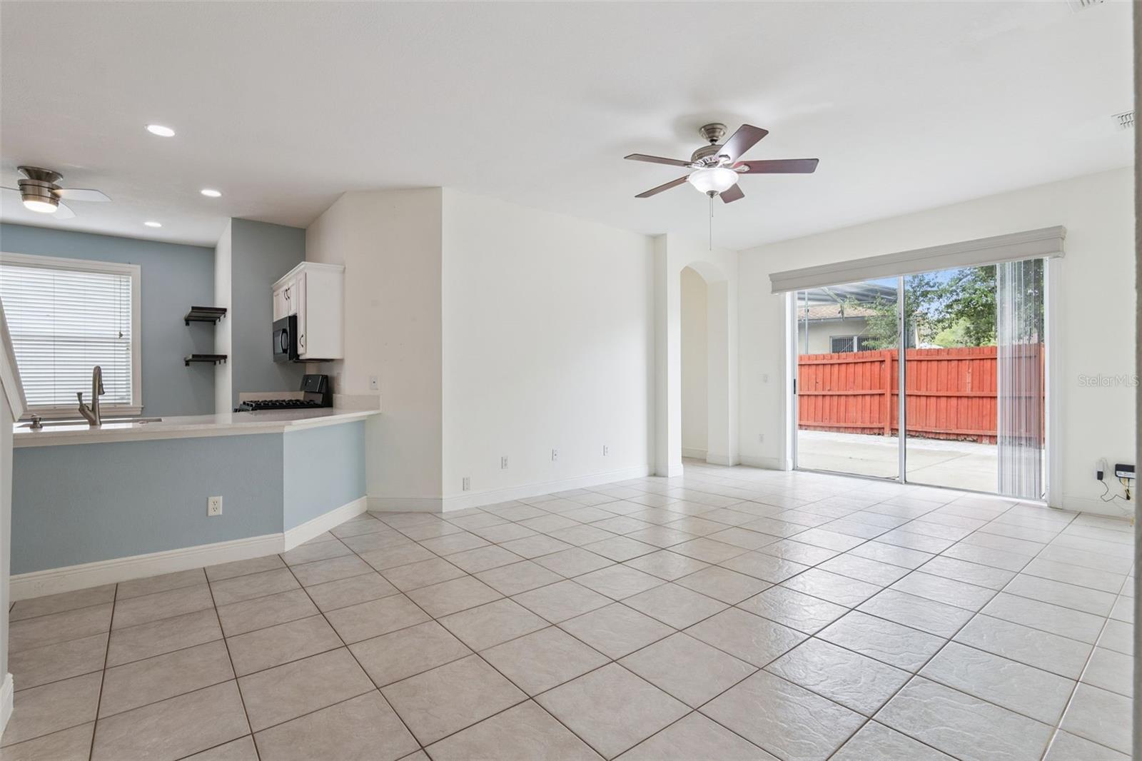 520 Tuten, Orlando, FL 32828