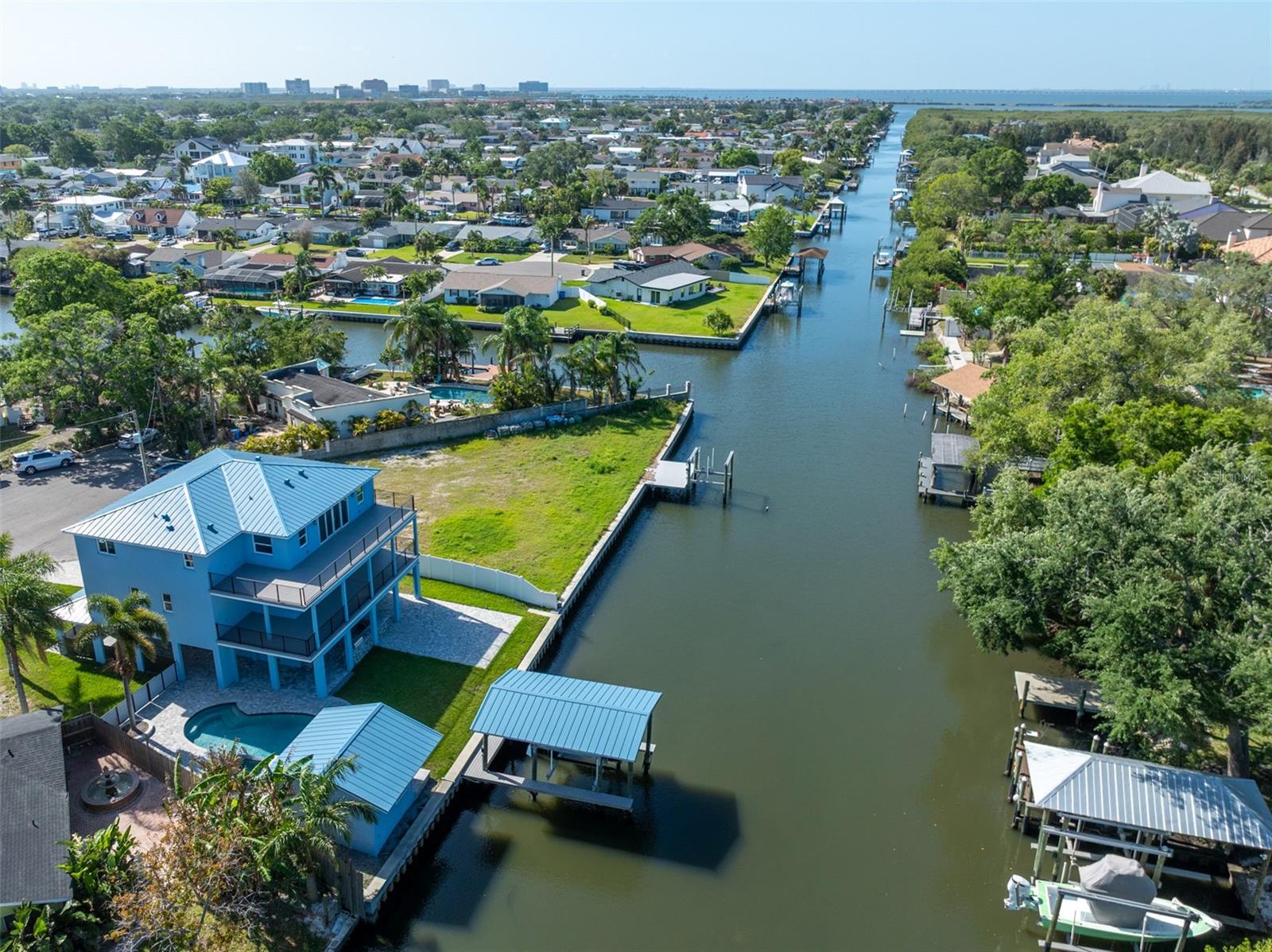 8717 Driftwood, Tampa, FL 33615