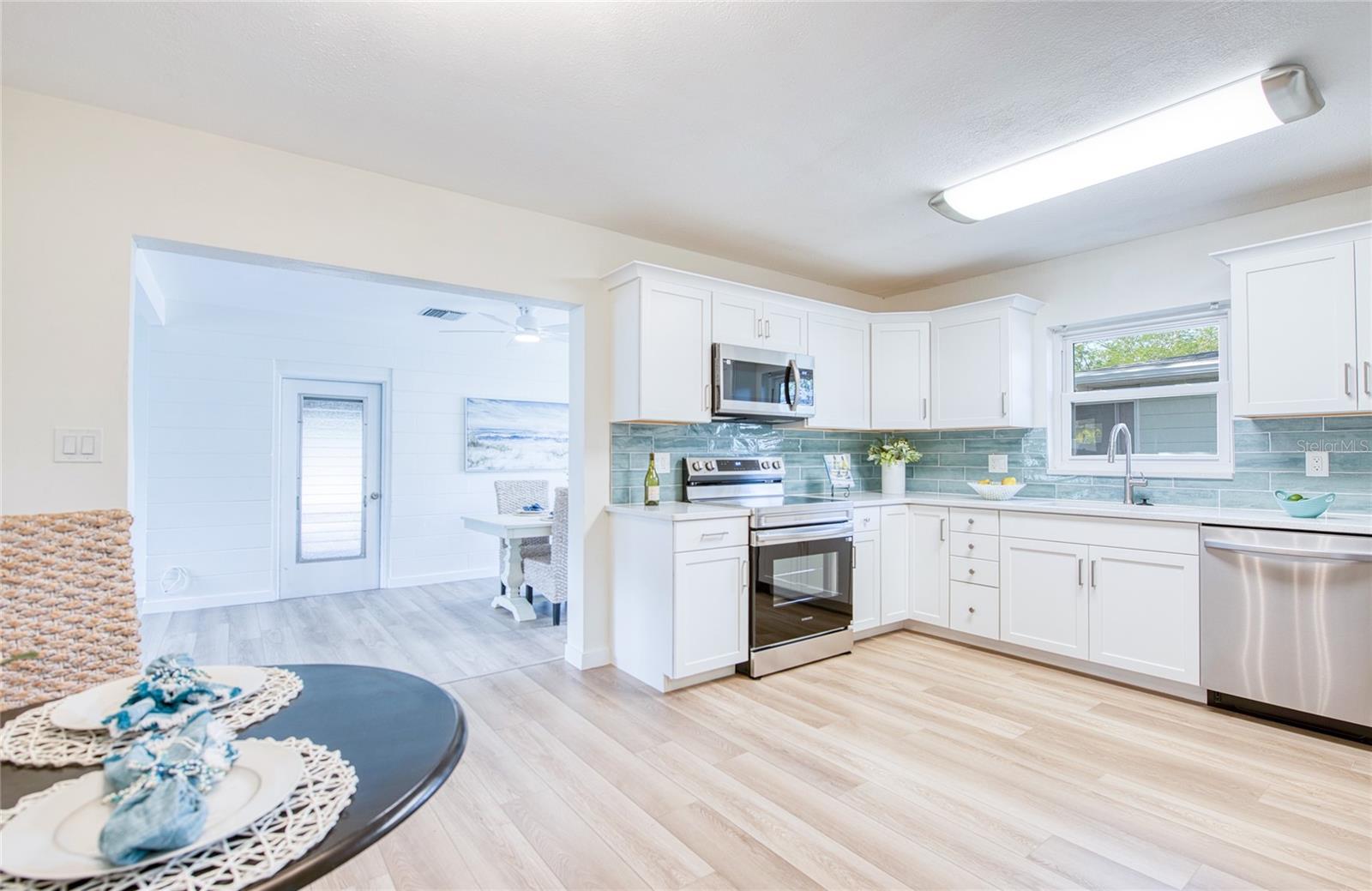 662 Villagrande, St Petersburg, FL 33707