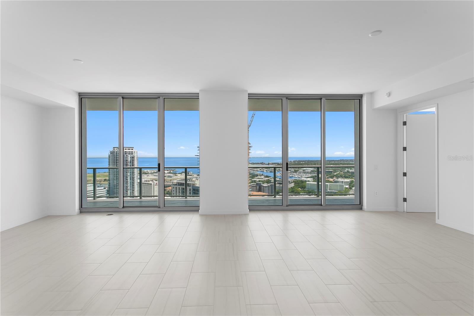 400 Central Unit 3005, St Petersburg, FL 33701