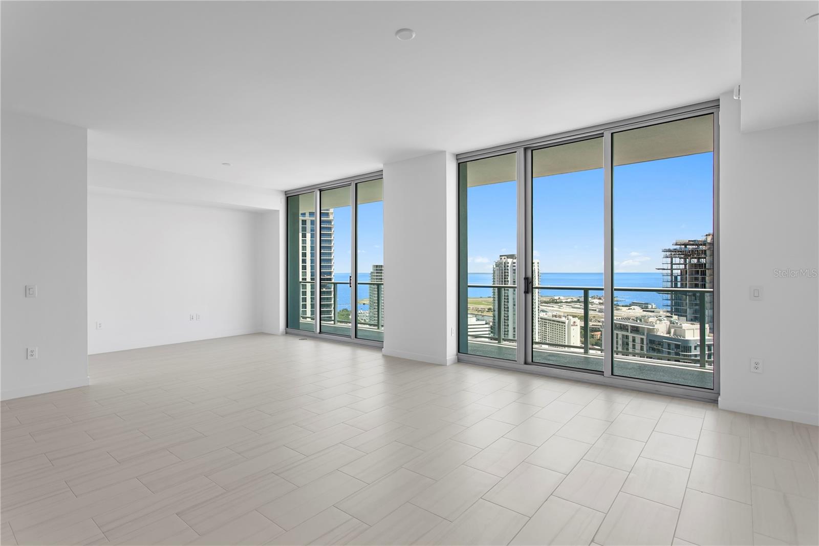 400 Central Unit 3005, St Petersburg, FL 33701