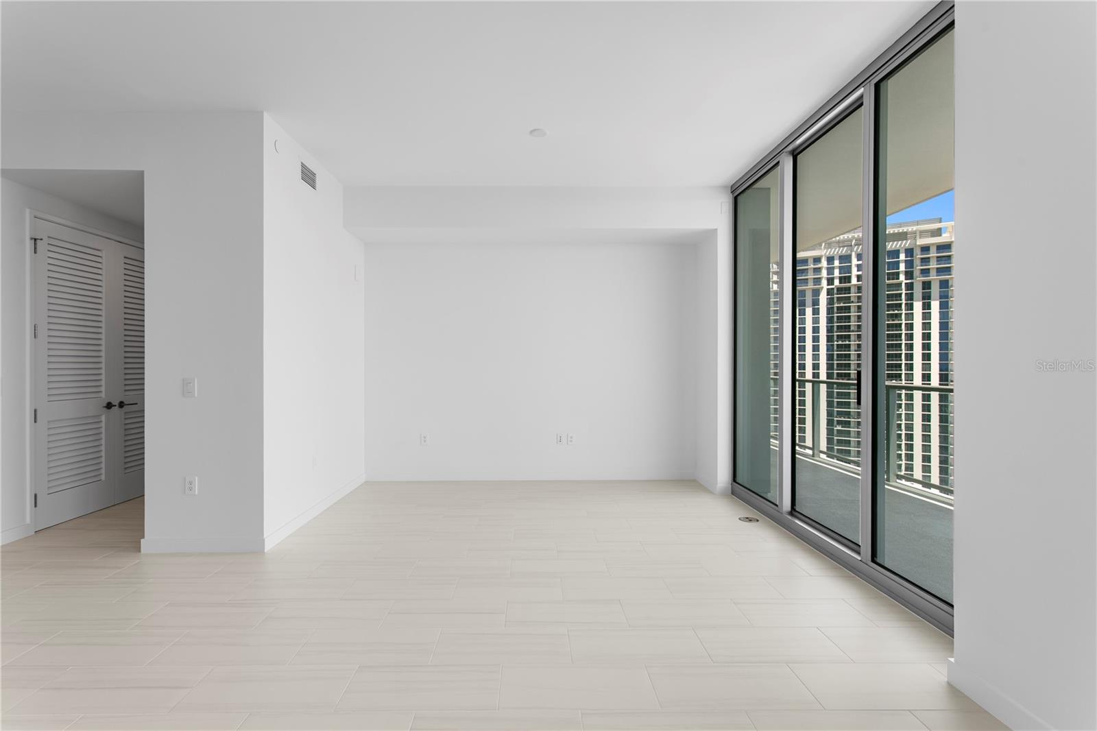 400 Central Unit 3005, St Petersburg, FL 33701