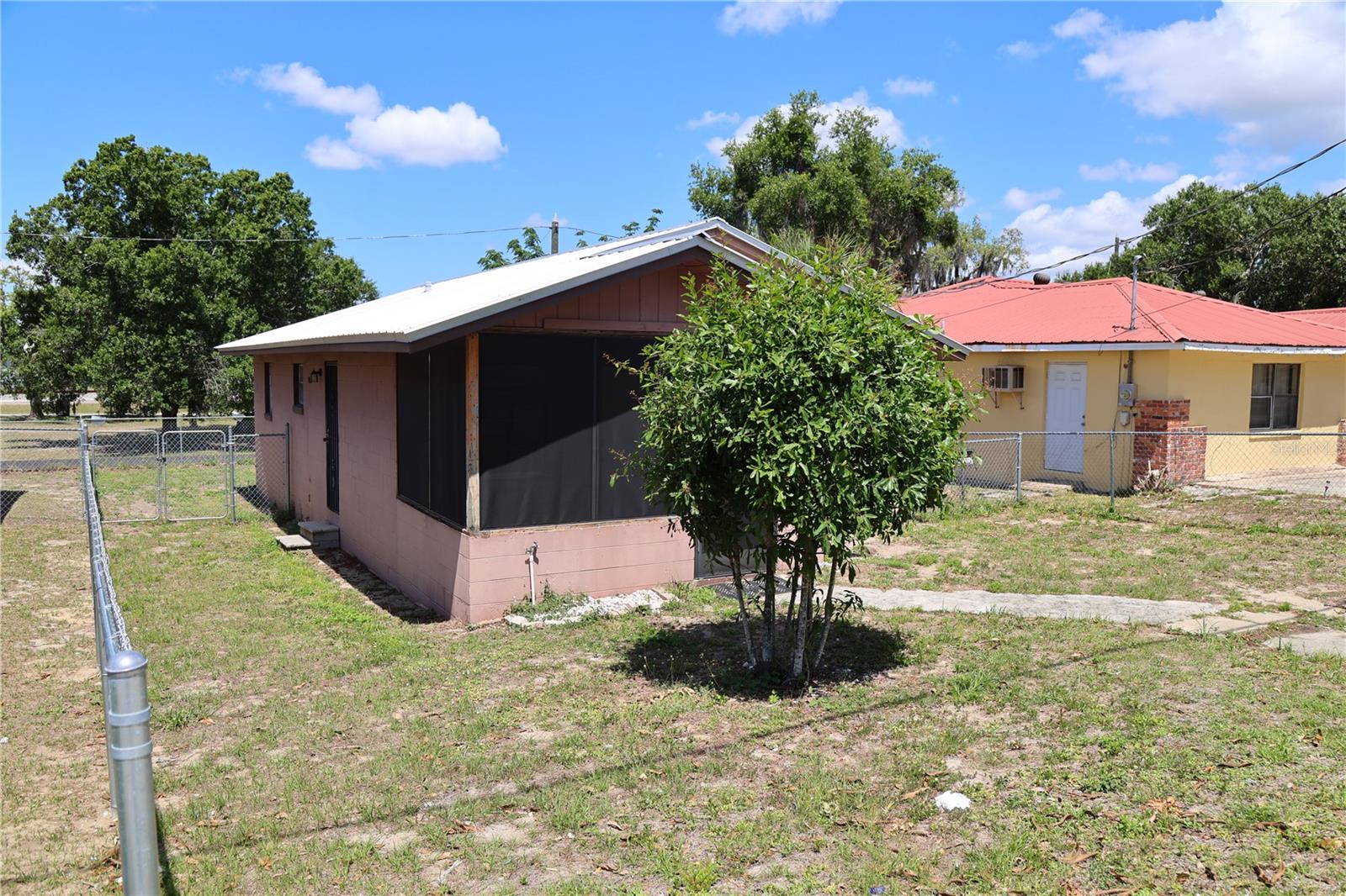 517 Harris, Sebring, FL 33870
