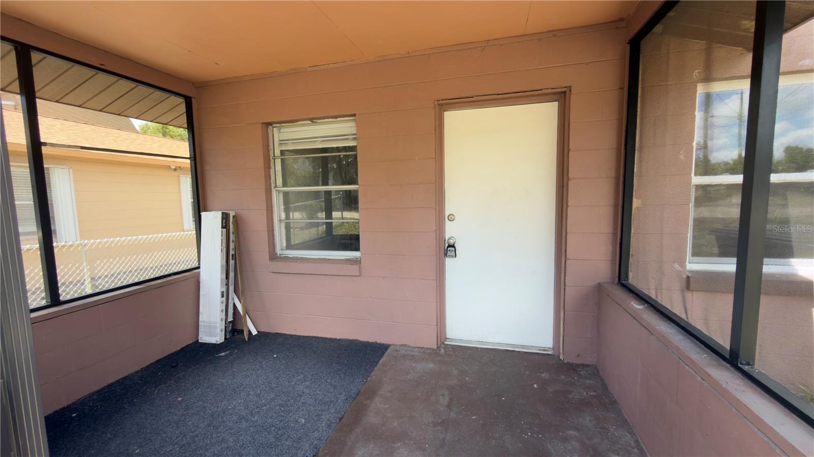517 Harris, Sebring, FL 33870