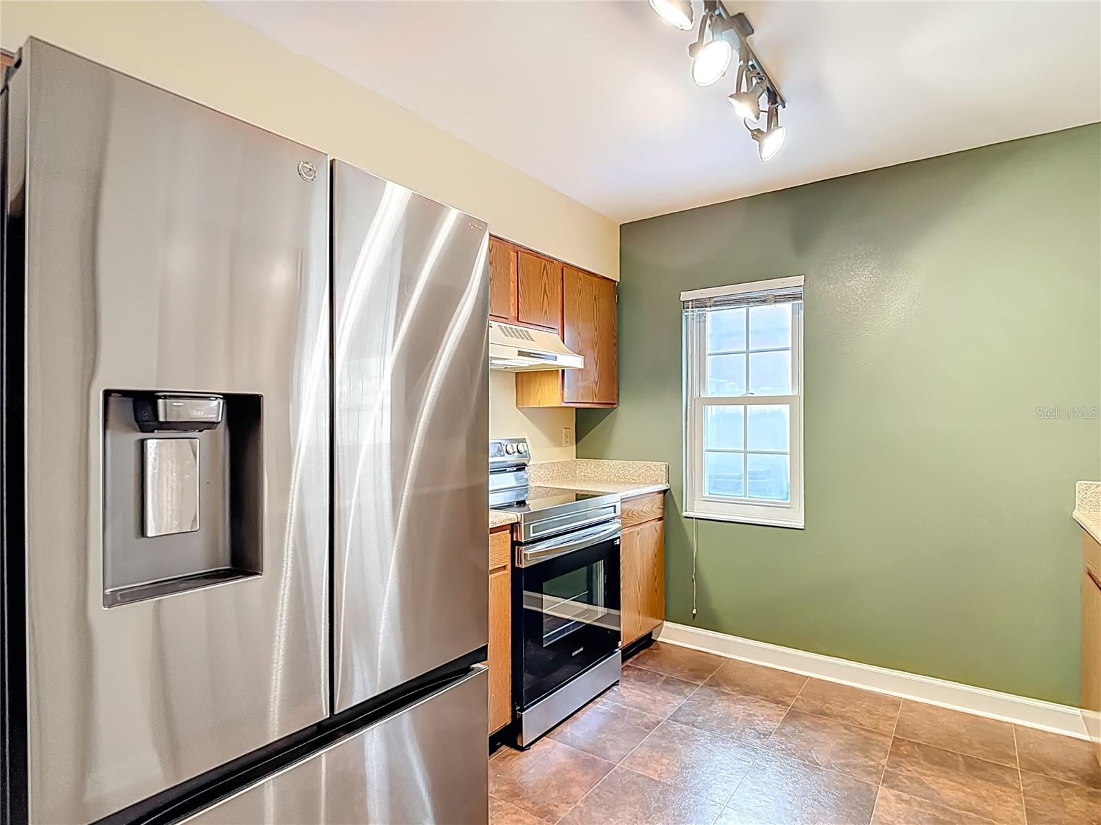 16851 Le Clare Shores, Tampa, FL 33624