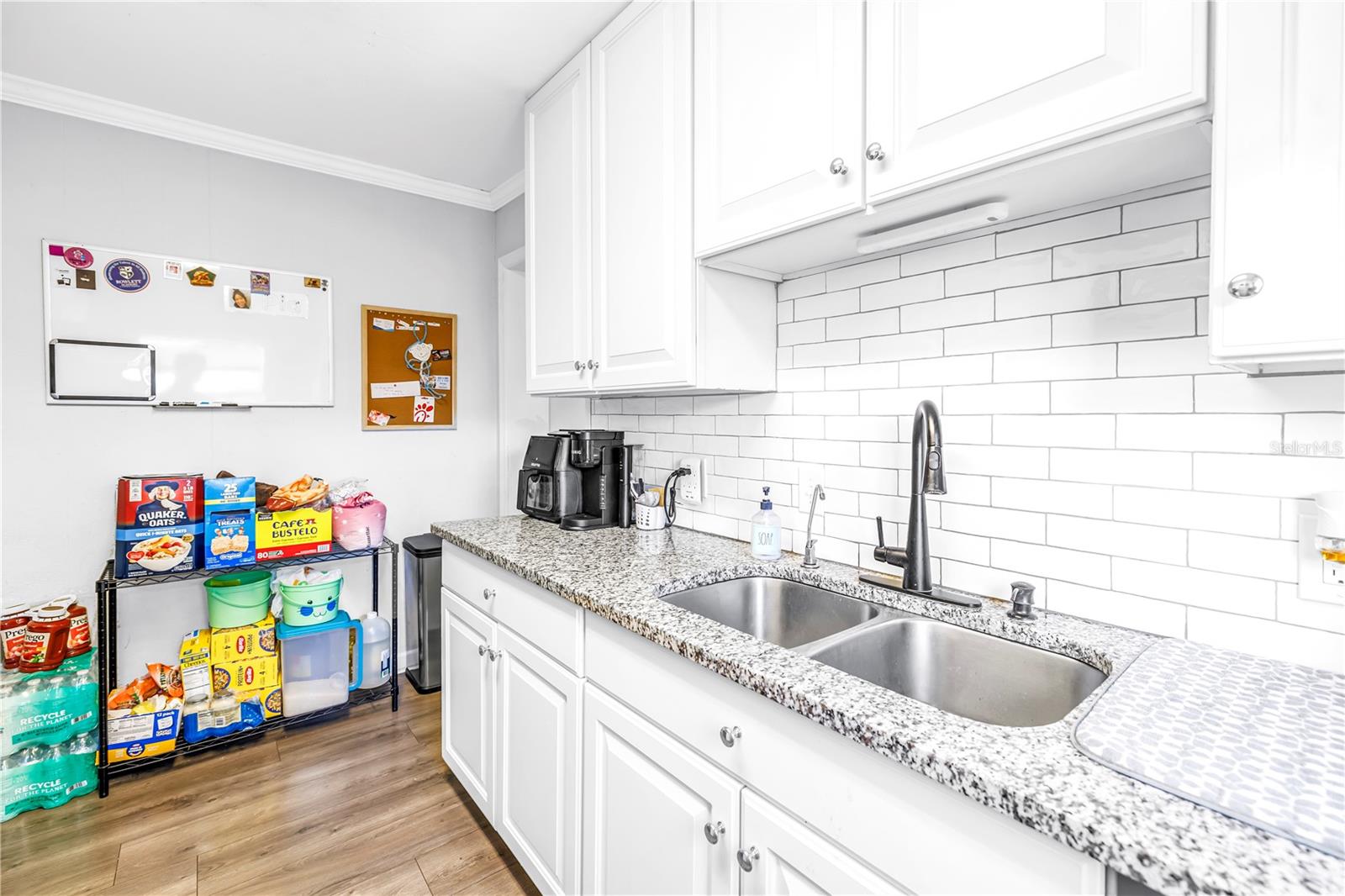 3012 17th, Bradenton, FL 34208