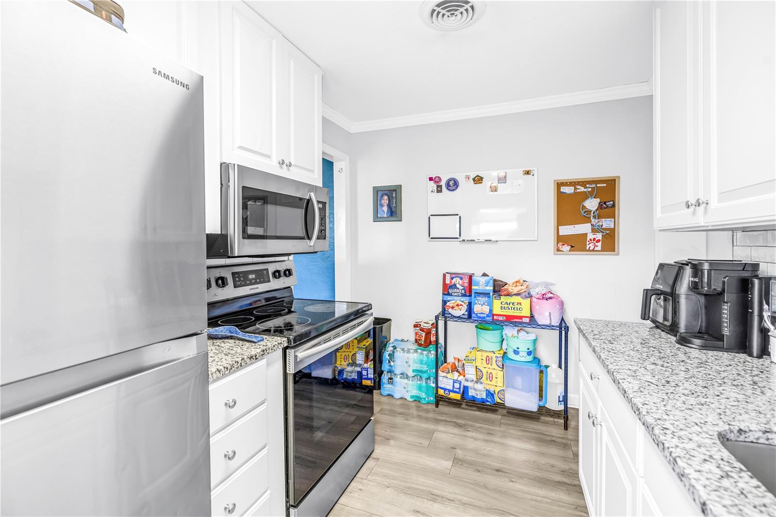 3012 17th, Bradenton, FL 34208
