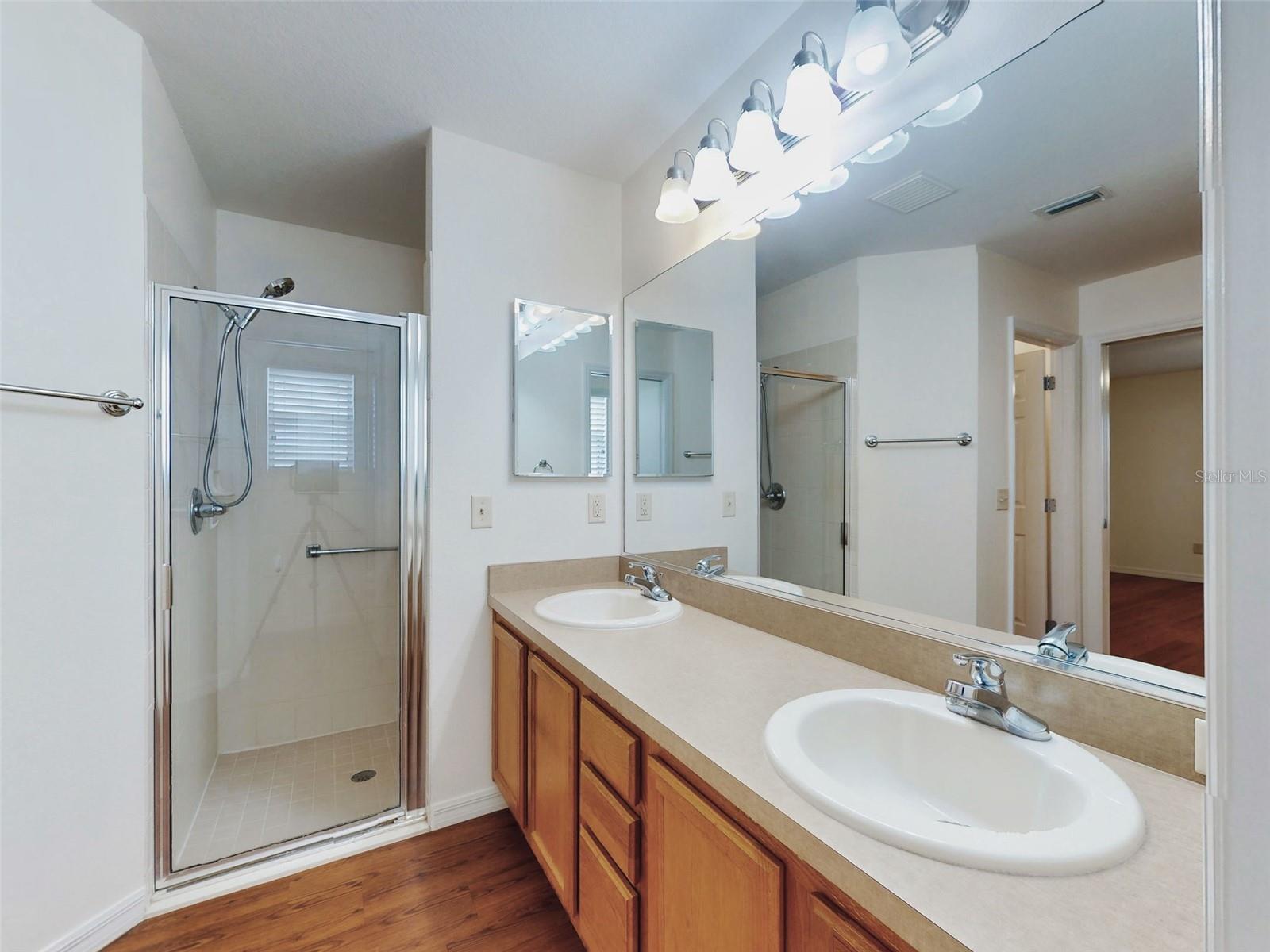1521 Hollyberry, The Villages, FL 32162