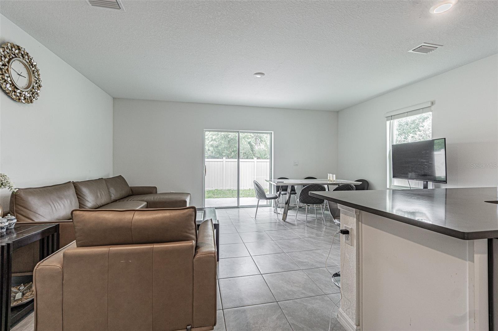 6358 Sophie Oaks, Tampa, FL 33610