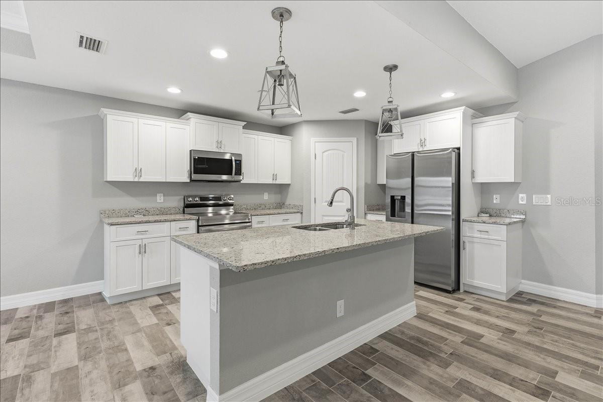 138 Sunny, Rotonda West, FL 33947