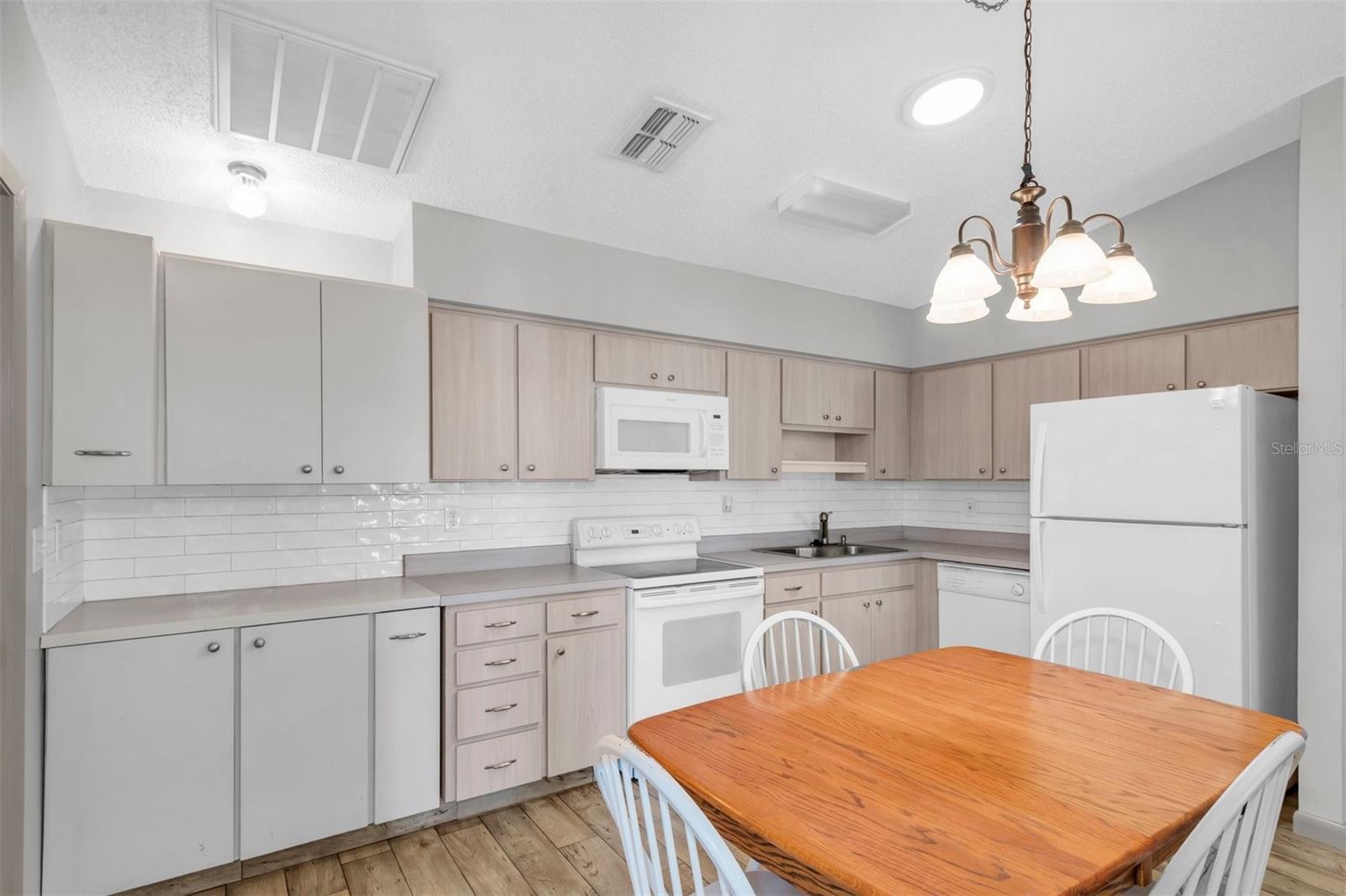 37730 Alissa, Zephyrhills, FL 33542
