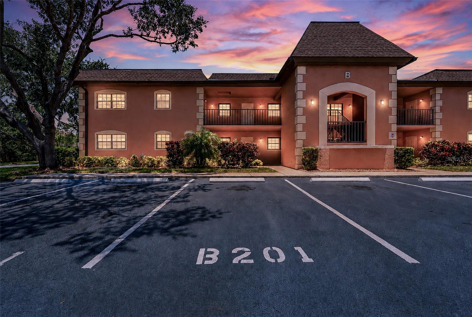 12900 Vonn Unit B201, Largo, FL 33774