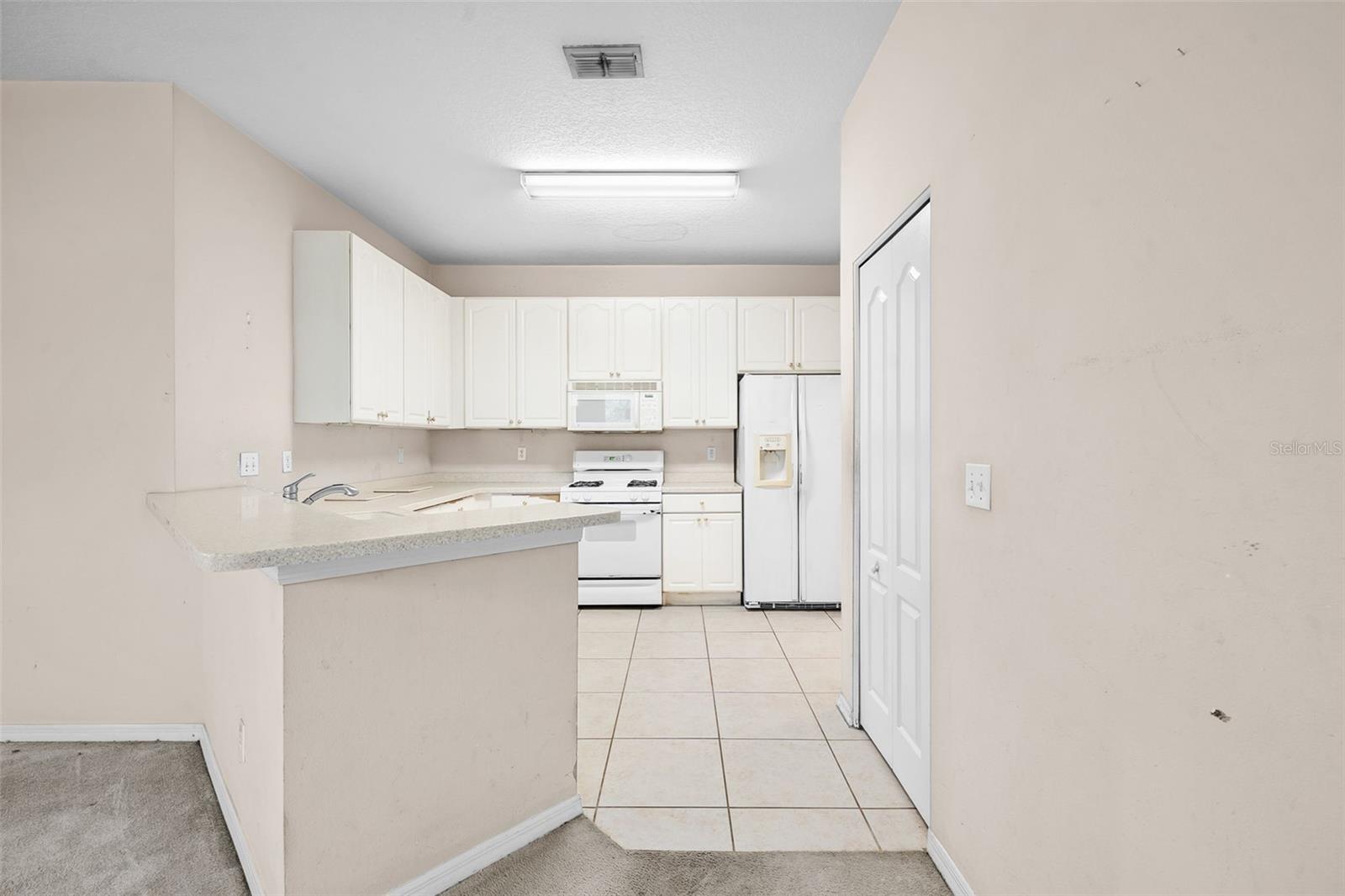 1204 Huntington Greens Unit 1204, Sun City Center, FL 33573