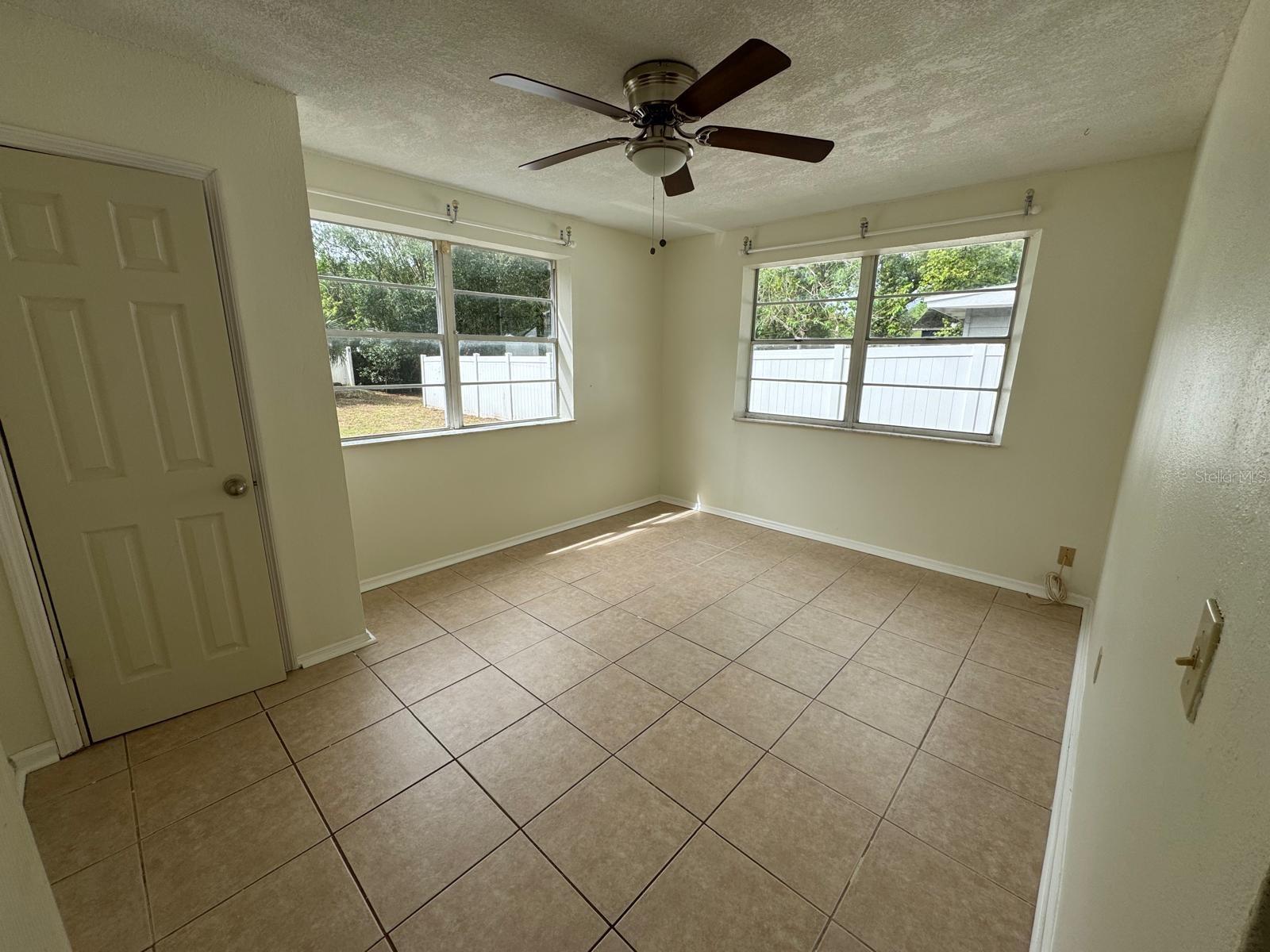 2014 Page, Orlando, FL 32806