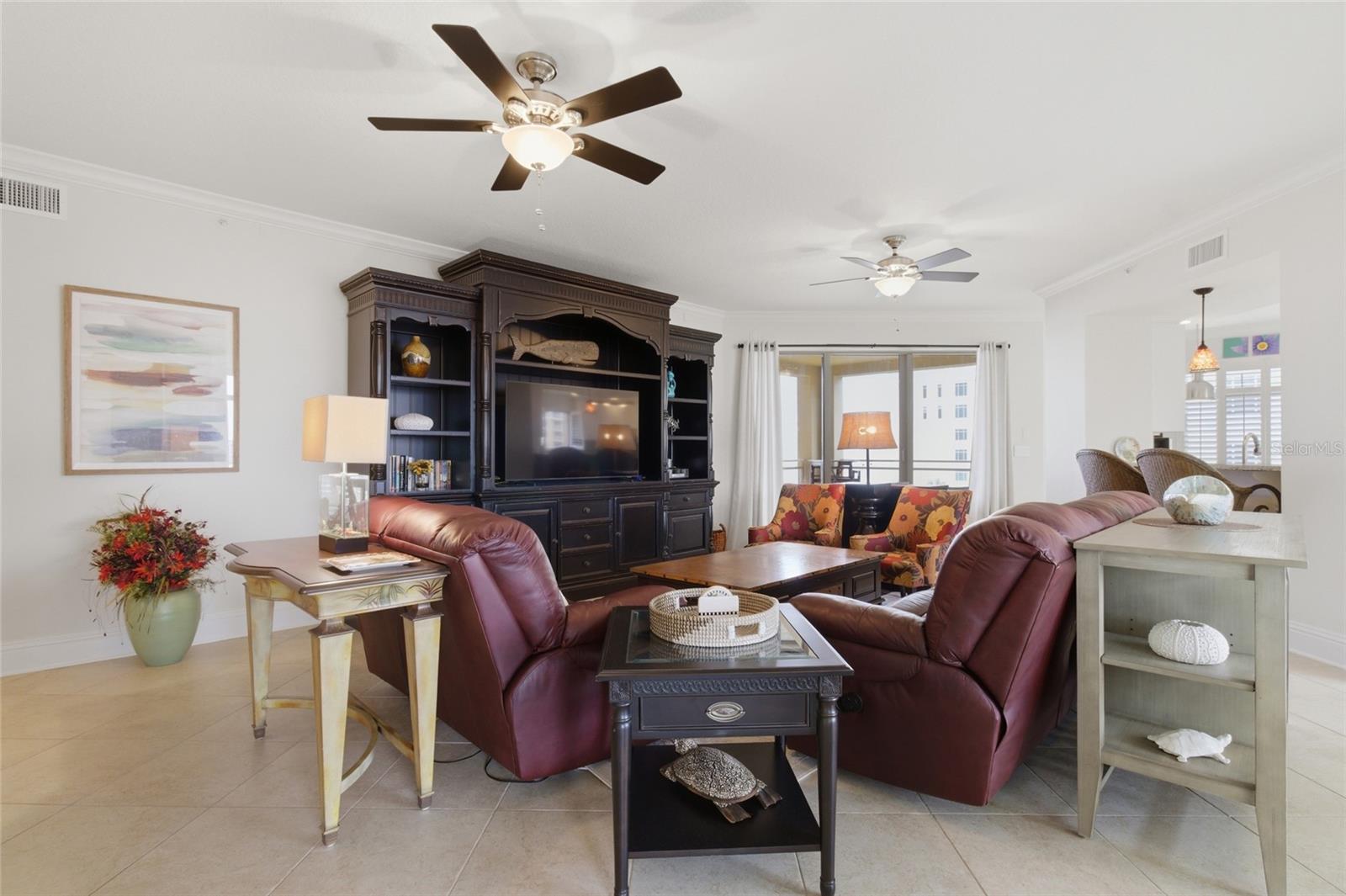 11 Baymont Unit 608, Clearwater Beach, FL 33767