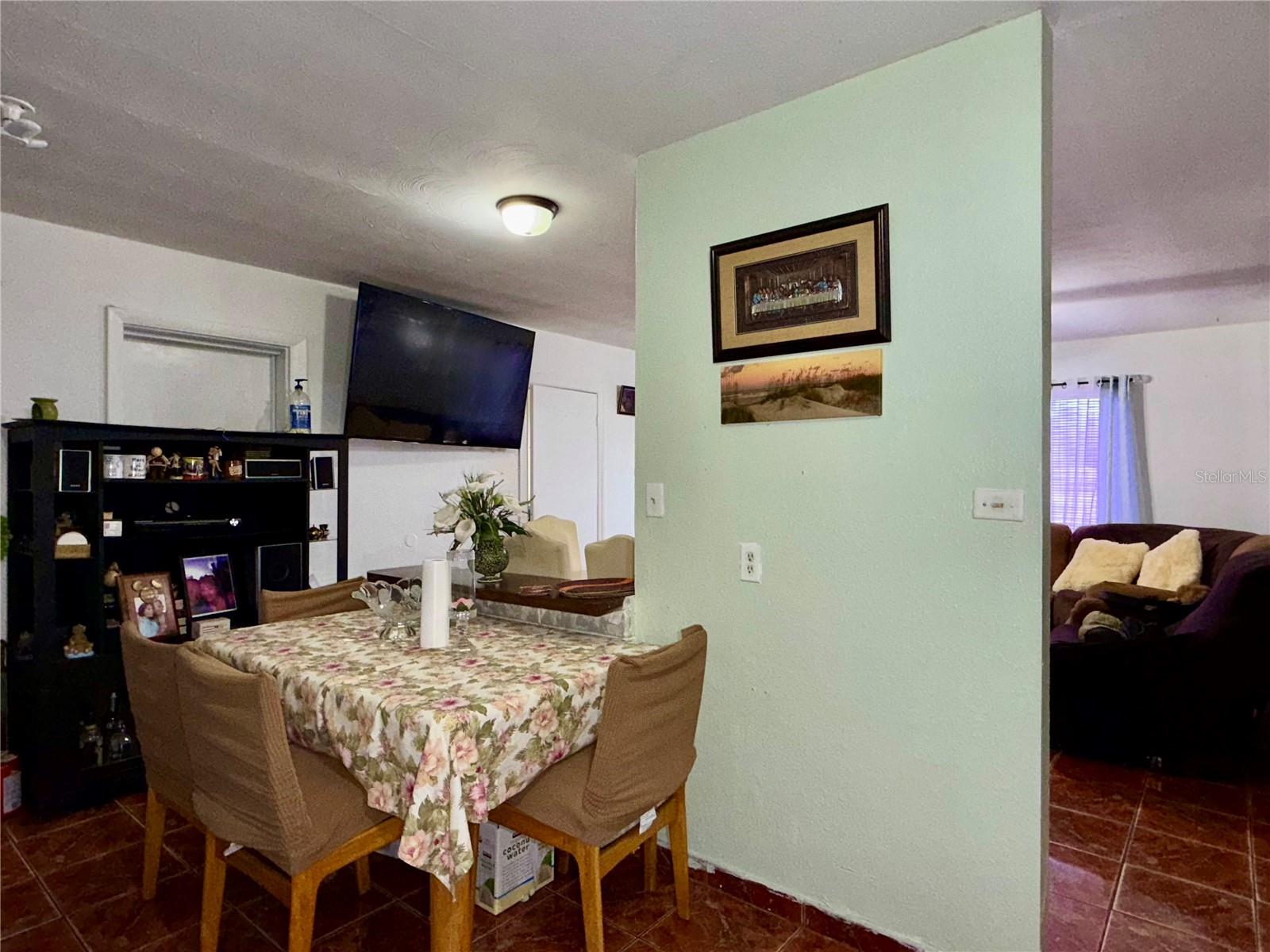 5828 Harcourt, Orlando, FL 32839