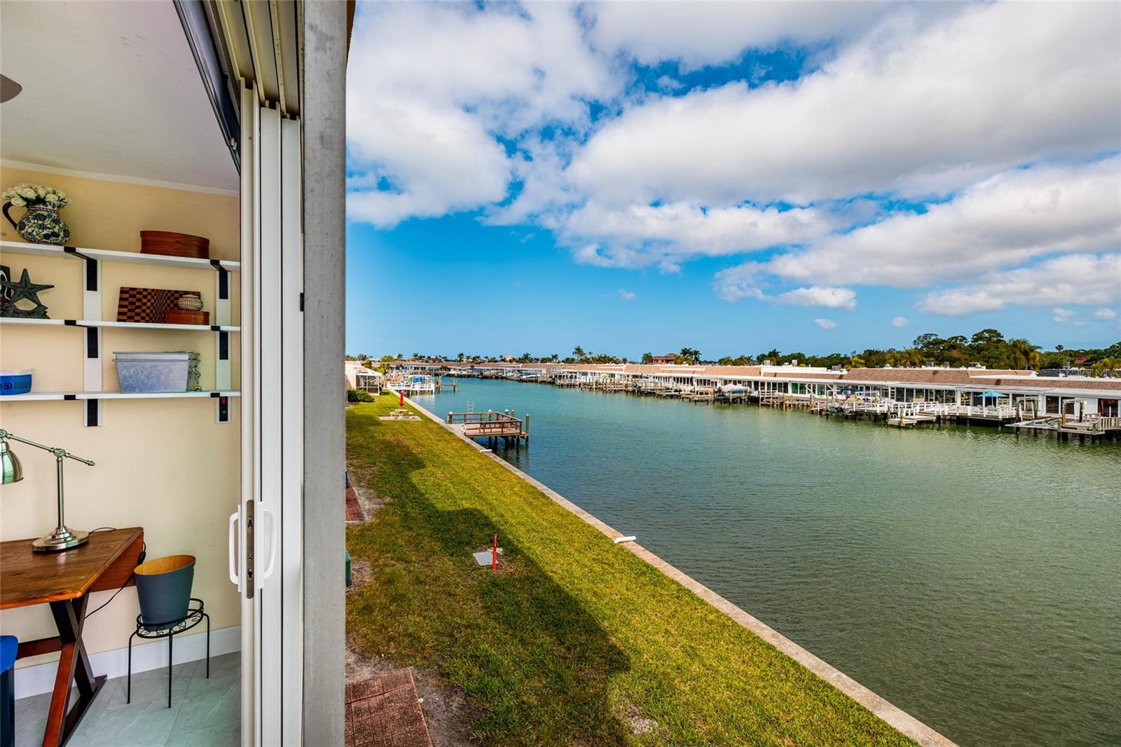 1 Boca Ciega Point Unit 206, St Petersburg, FL 33708