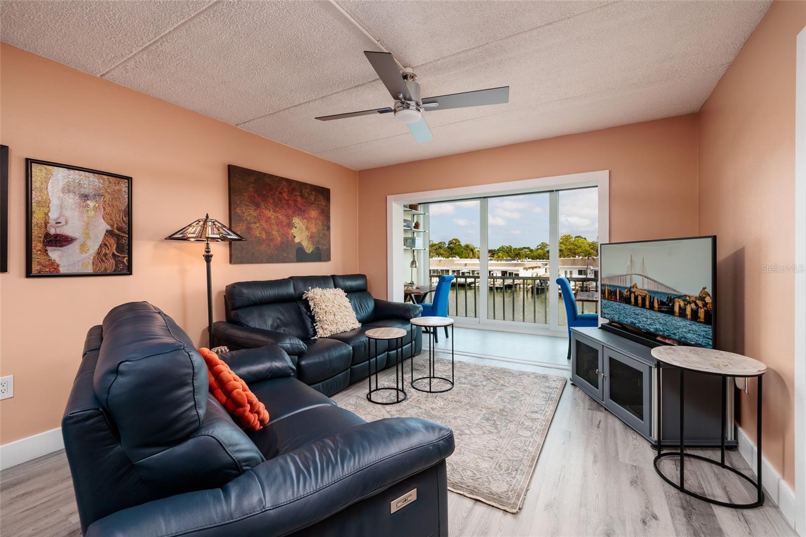 1 Boca Ciega Point Unit 206, St Petersburg, FL 33708