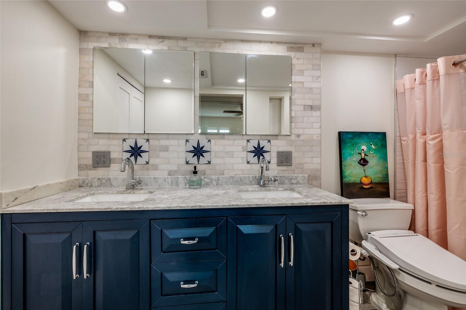 1 Boca Ciega Point Unit 206, St Petersburg, FL 33708