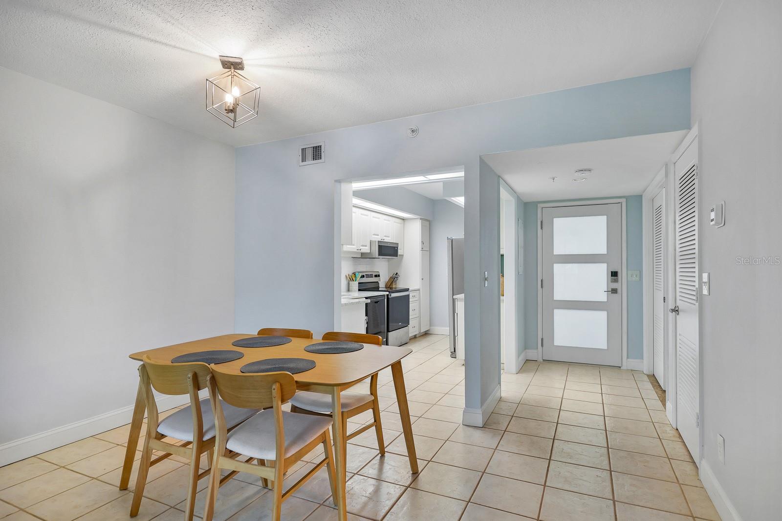 1935 Gulf of Mexico Unit G7-304, Longboat Key, FL 34228