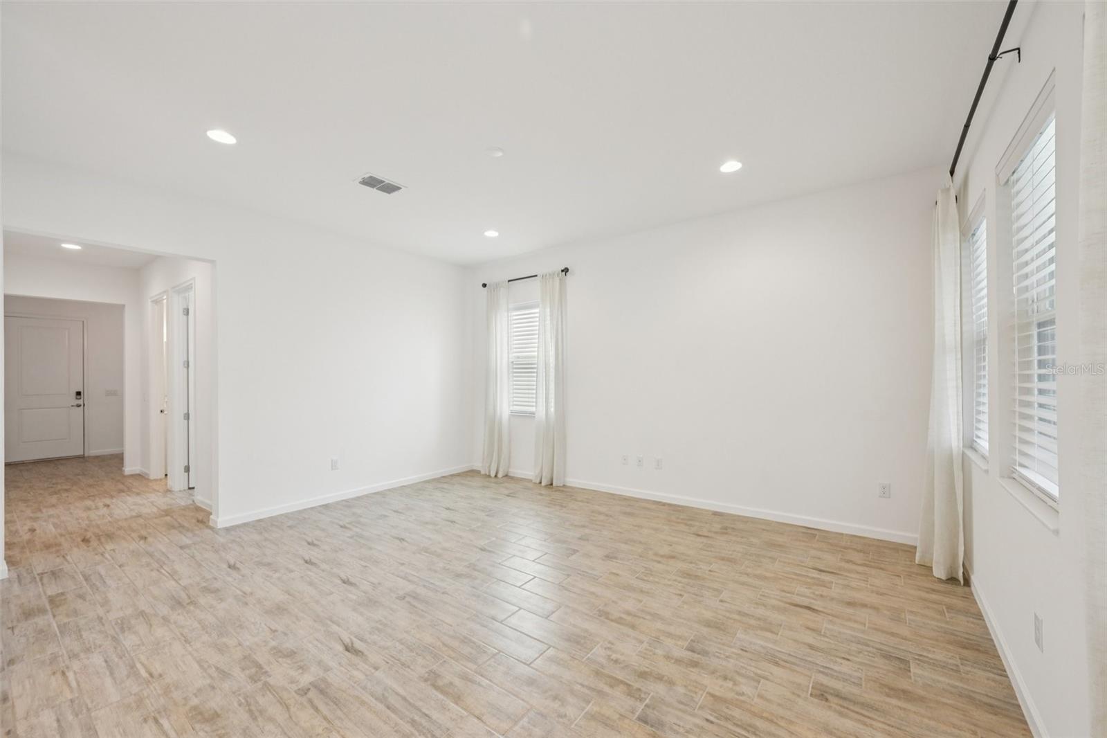 806 Winterside, Apollo Beach, FL 33572