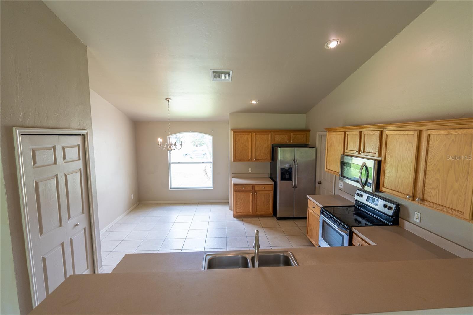 4129 19th, Cape Coral, FL 33909