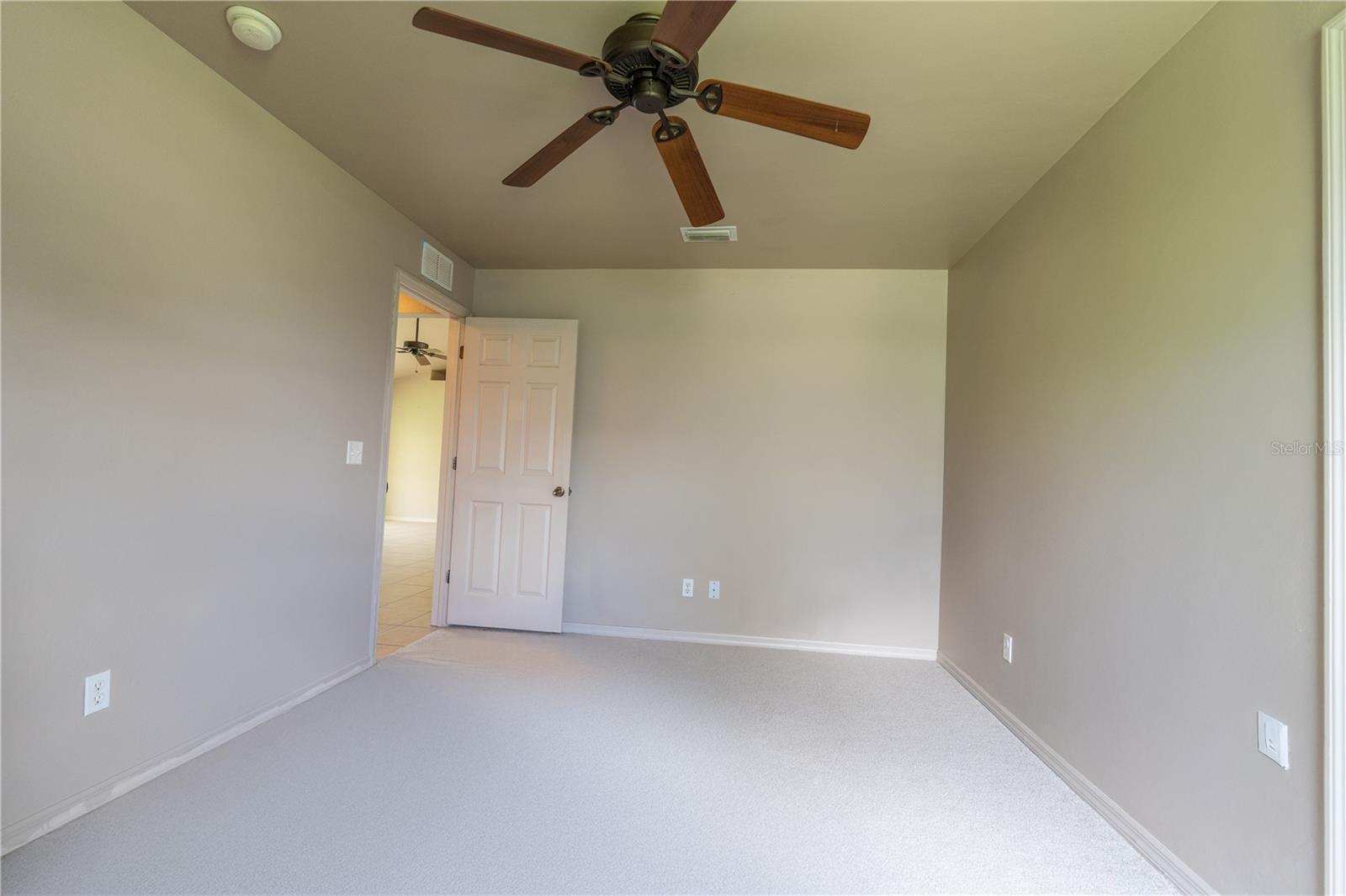 4129 19th, Cape Coral, FL 33909