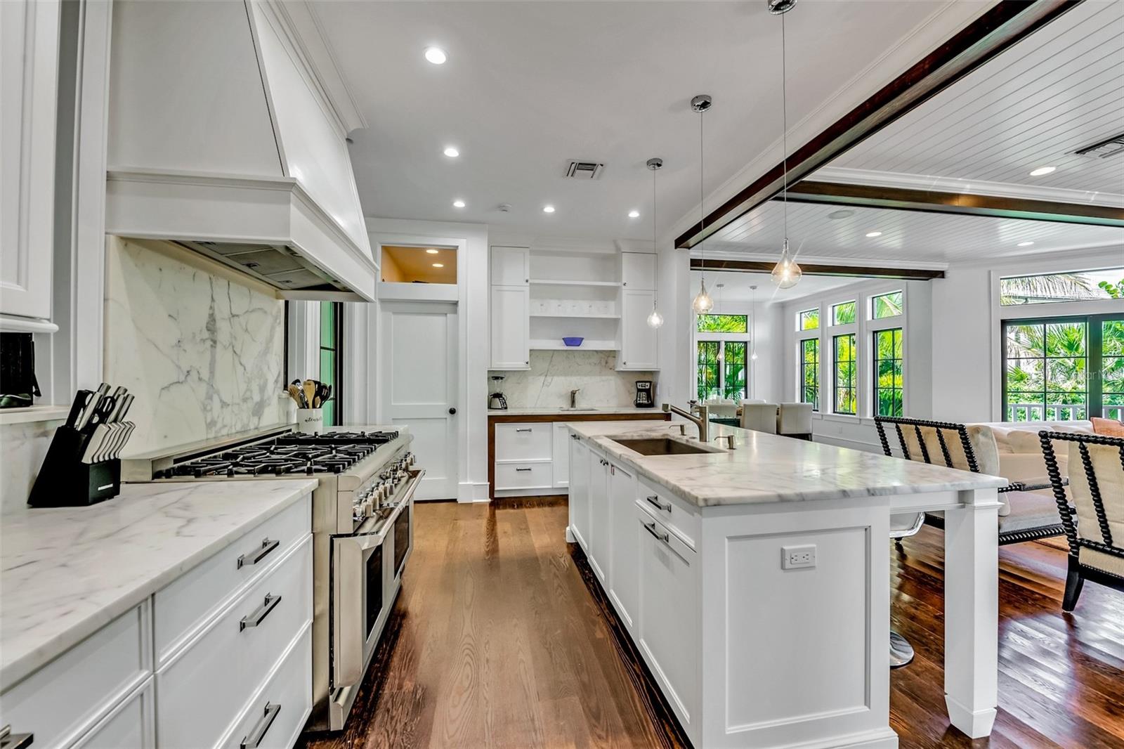 103 Park, Anna Maria, FL 34216