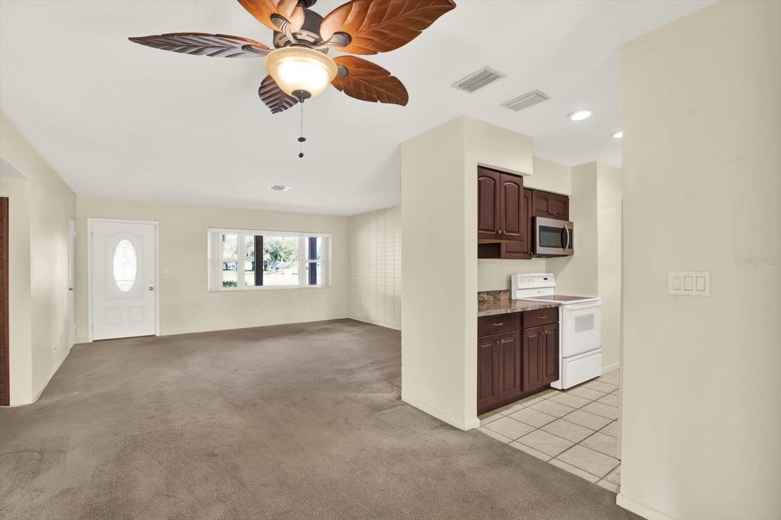 2561 58th, St Petersburg, FL 33710