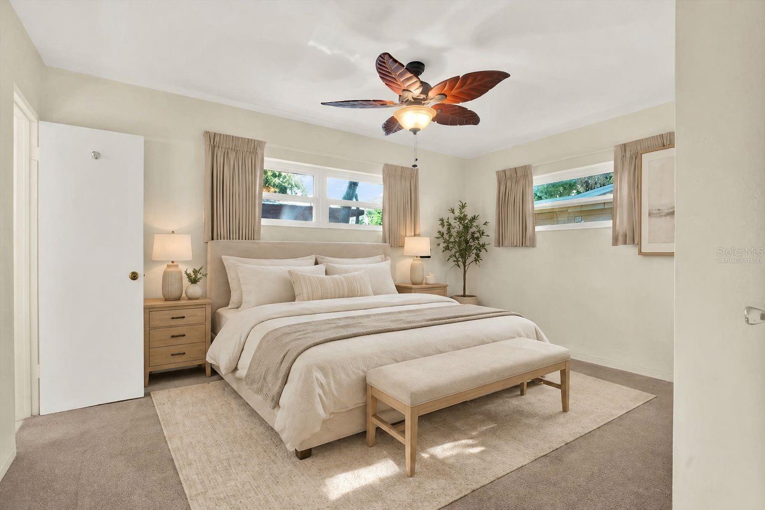 2561 58th, St Petersburg, FL 33710