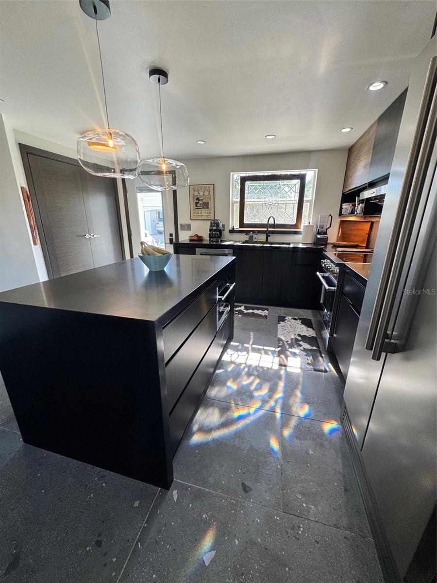 541 Spanish, Longboat Key, FL 34228