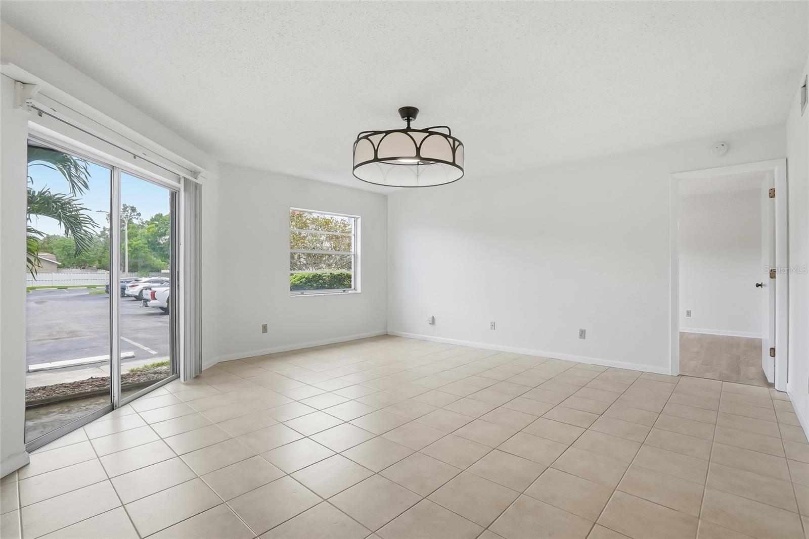 500 Santa Cruz Unit D, St Petersburg, FL 33703