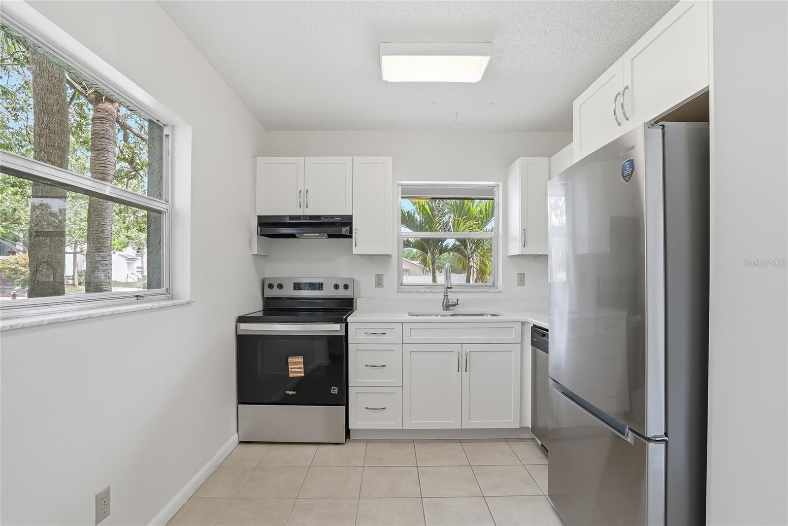 500 Santa Cruz Unit D, St Petersburg, FL 33703