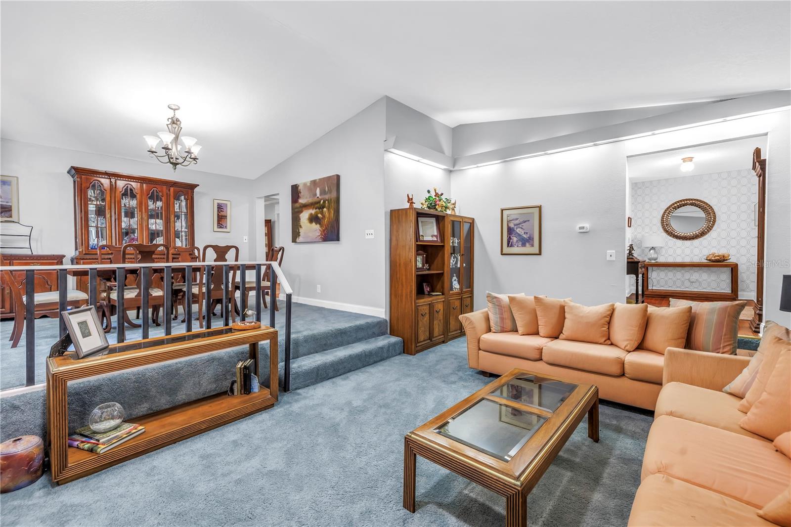 6505 Cedar, St Petersburg, FL 33702