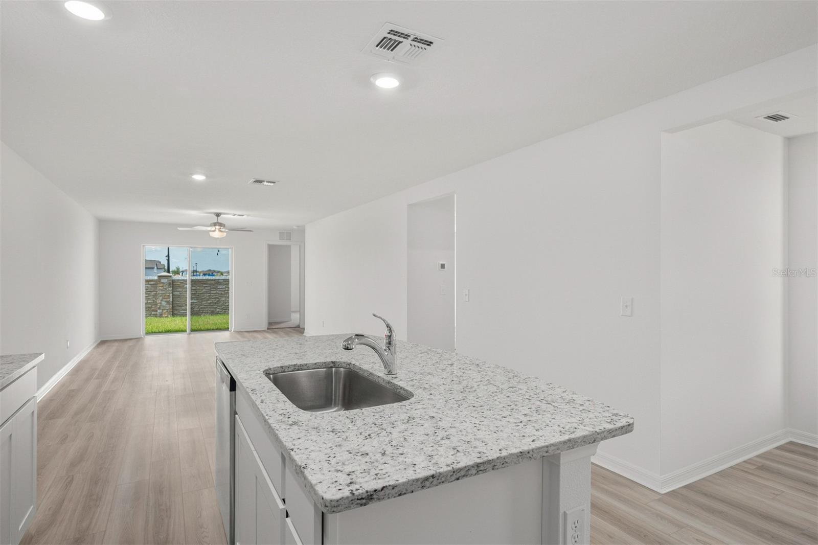 3176 Seville, Lake Alfred, FL 33850