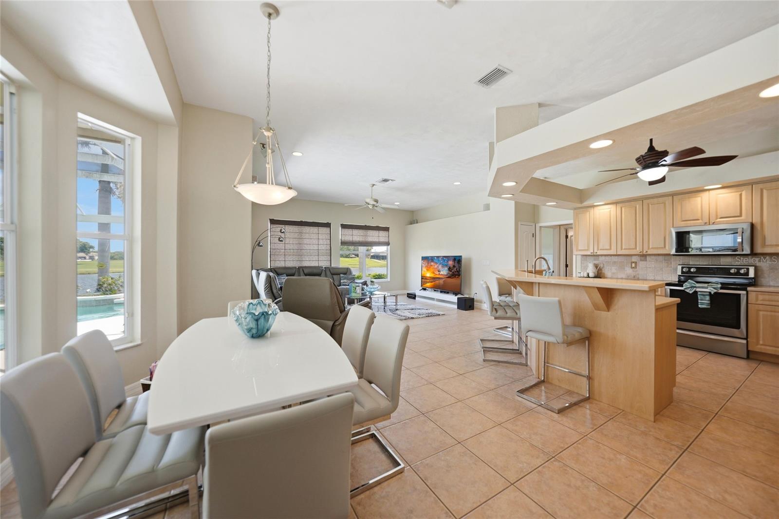 1511 29th, Cape Coral, FL 33993