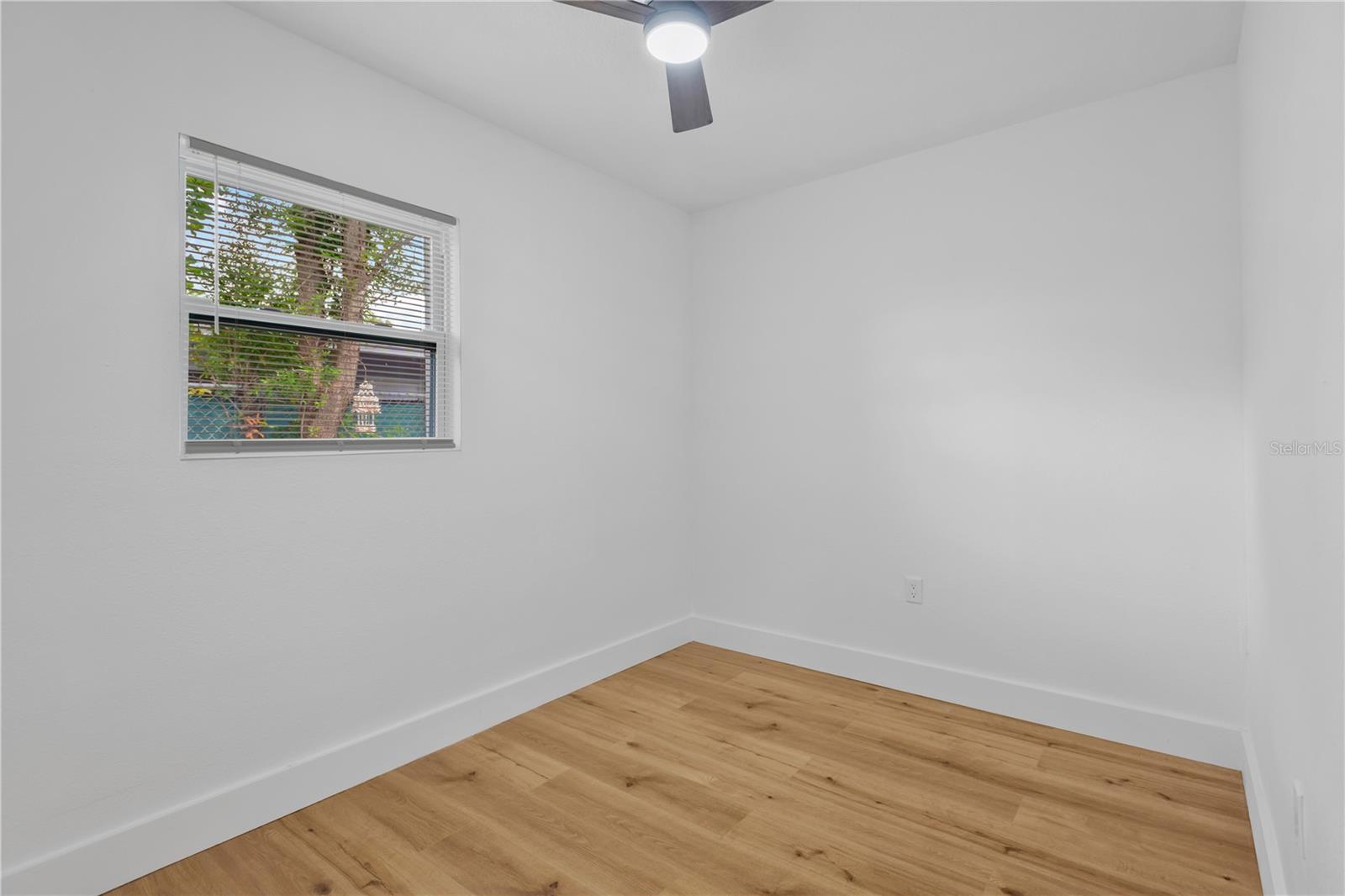 3243 6th, St Petersburg, FL 33712